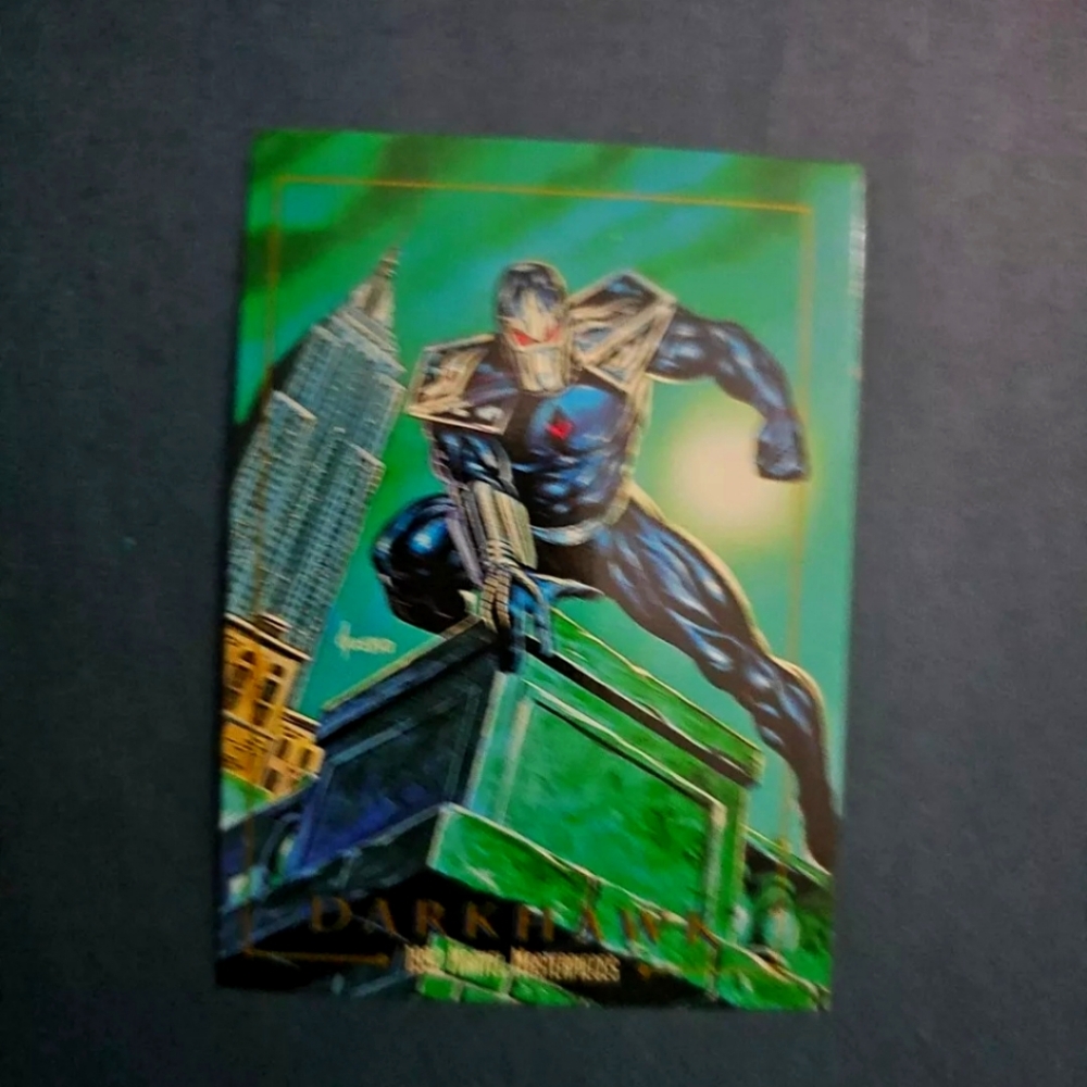 1992 Marvel Masterpiece Dark Hawk error cut.